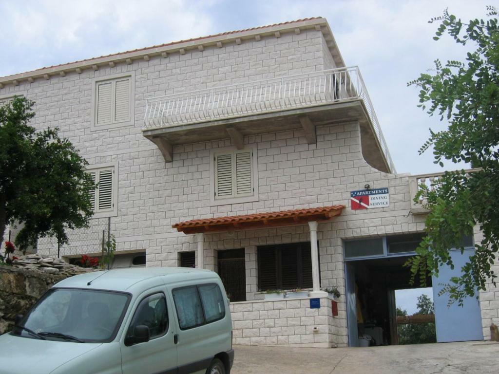 Diving Apartments 몰루나트 외부 사진
